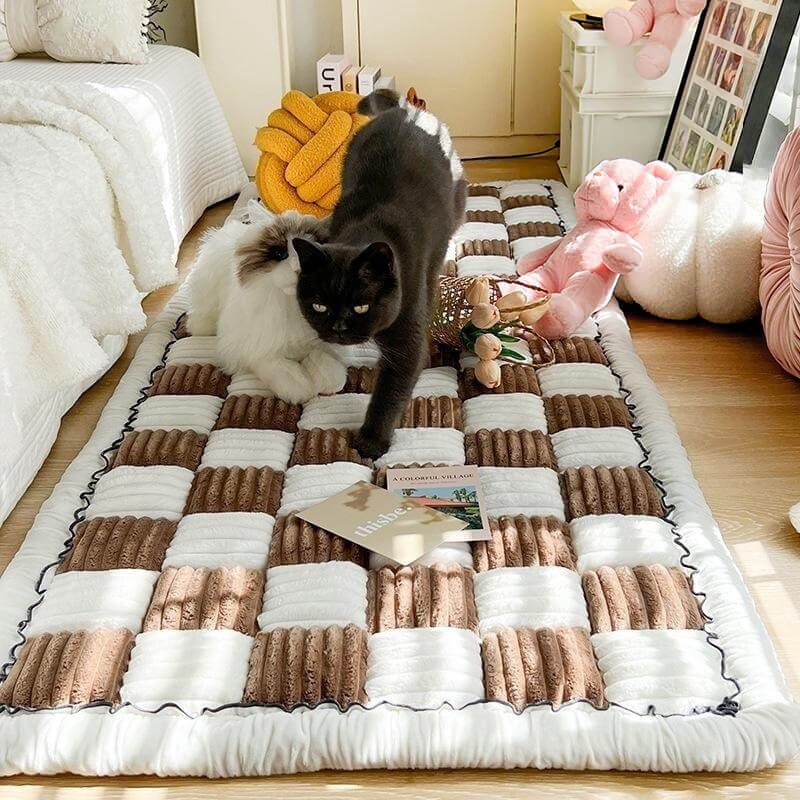 Creamy Checkered Square Pet Mat | Comfy Bed & Couch Cover For Your Furry Friend