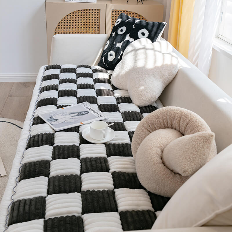 Creamy Checkered Square Pet Mat | Comfy Bed & Couch Cover For Your Furry Friend